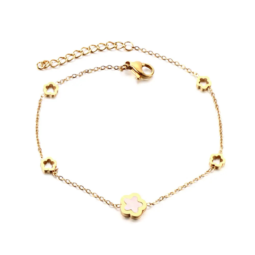 Pearl Clover Bracelet
