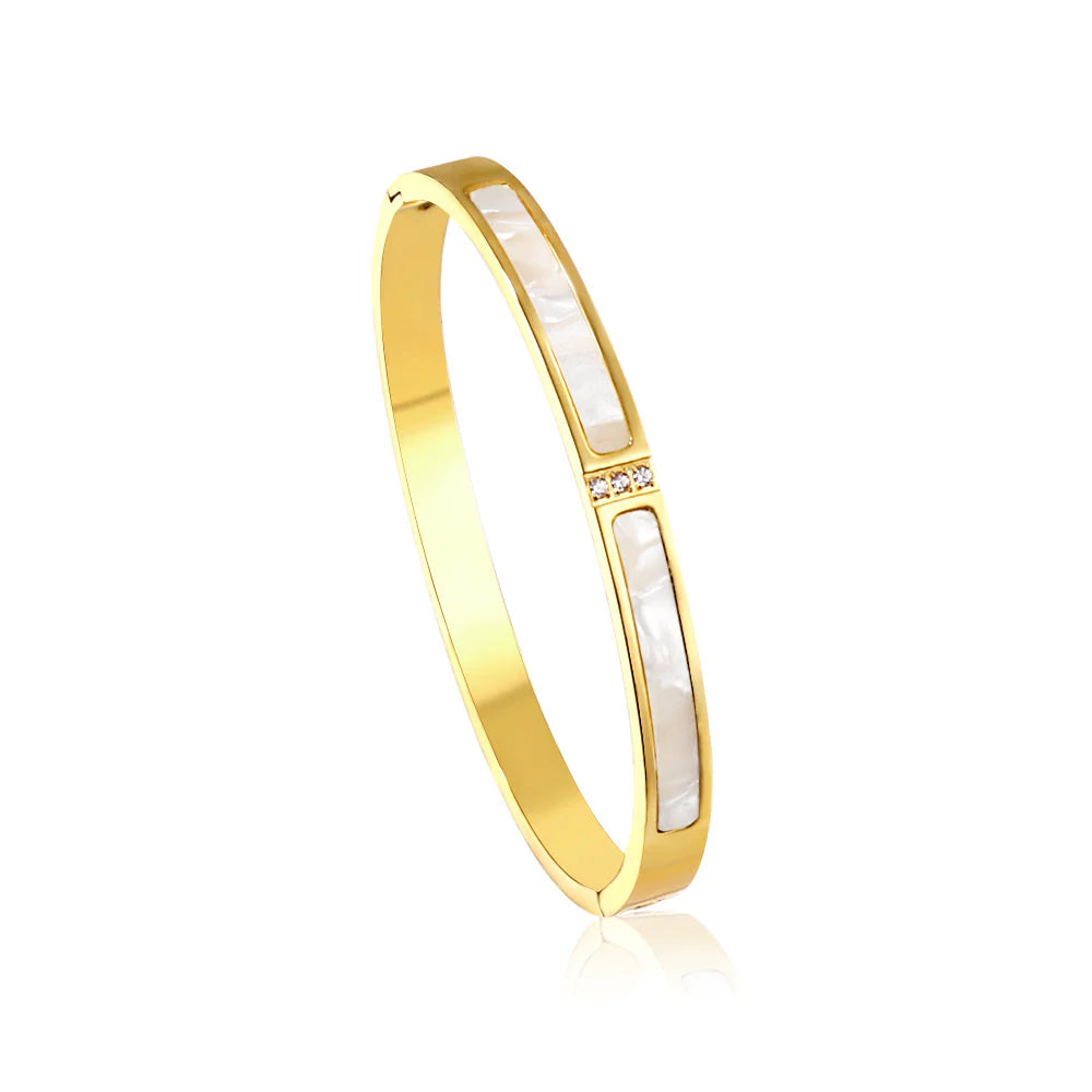 Pearl Minimal Bangle